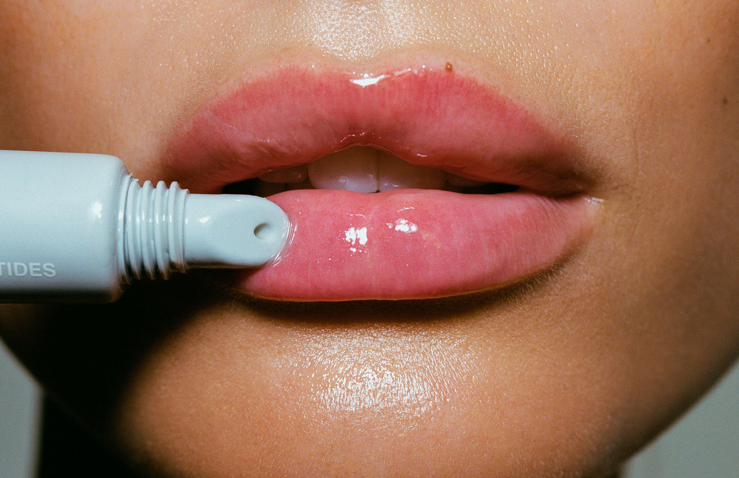 rhode - Lippenpflege - Salty tan **LIMITIERT**